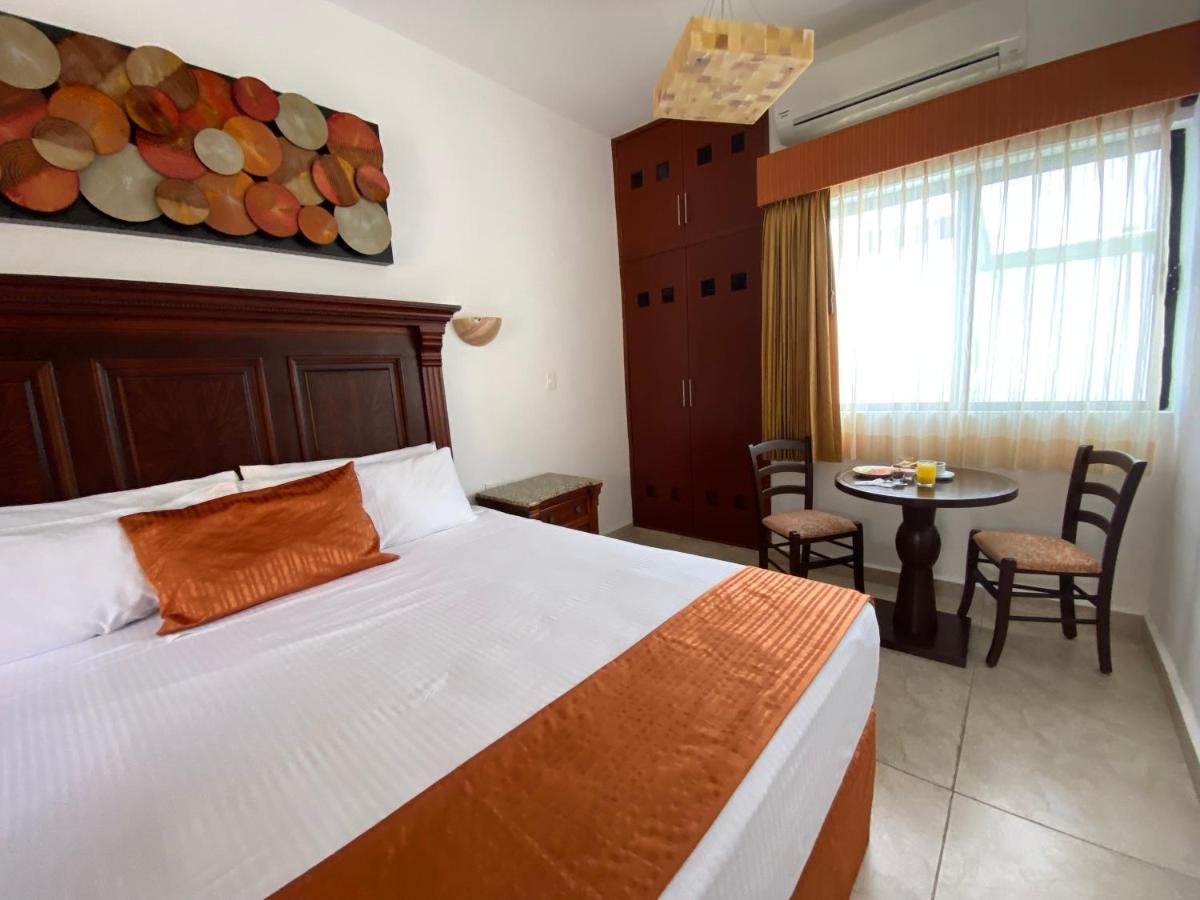 Hotel Las Golondrinas Playa del Carmen Ngoại thất bức ảnh