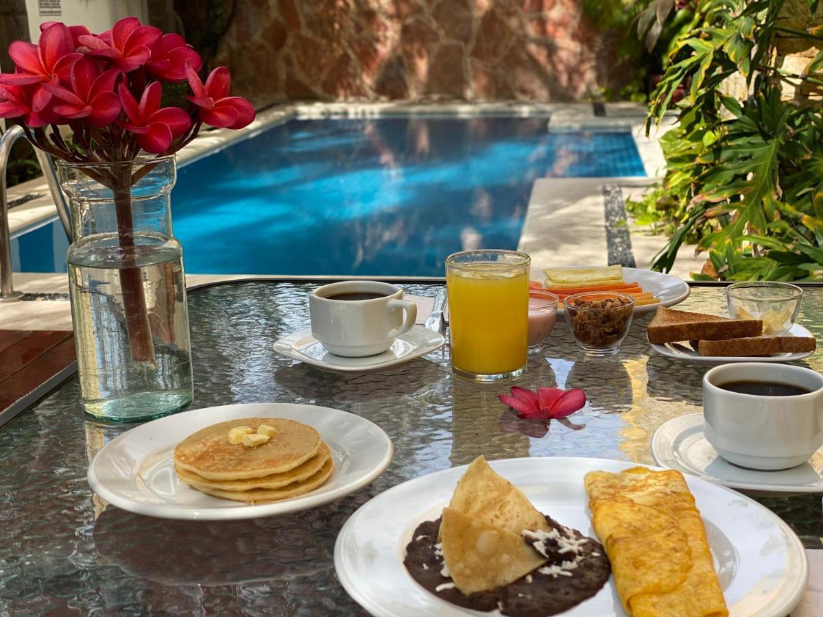 Hotel Las Golondrinas Playa del Carmen Ngoại thất bức ảnh